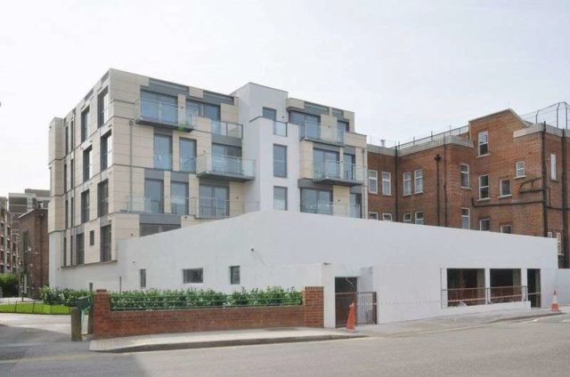  Image of Flat to rent in Mintern Street London N1 at Mintern Street  London, N1 5EG